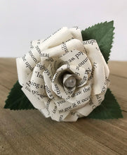 Load image into Gallery viewer, Book Page Paper Rose Bouquet